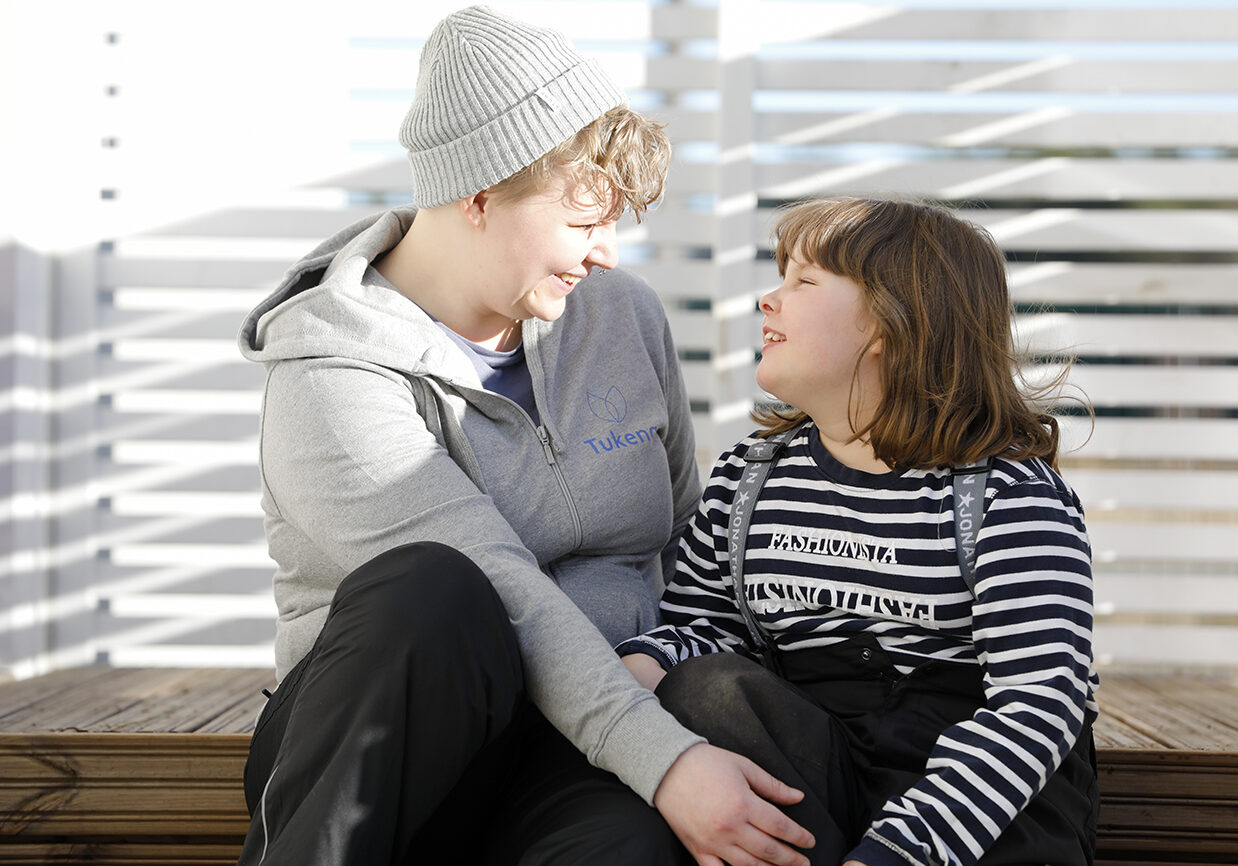 Hippenhelmi Lyhytaikaishoito